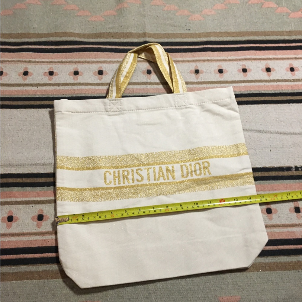 Christian Dior Gold on Beige Canvas tote bag - Picture 8 of 13